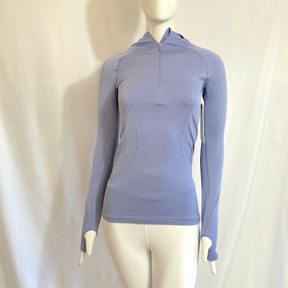 ***NEW  SWIFTLY TECH HOODED 1/2 ZIP - Picture 1 of 6